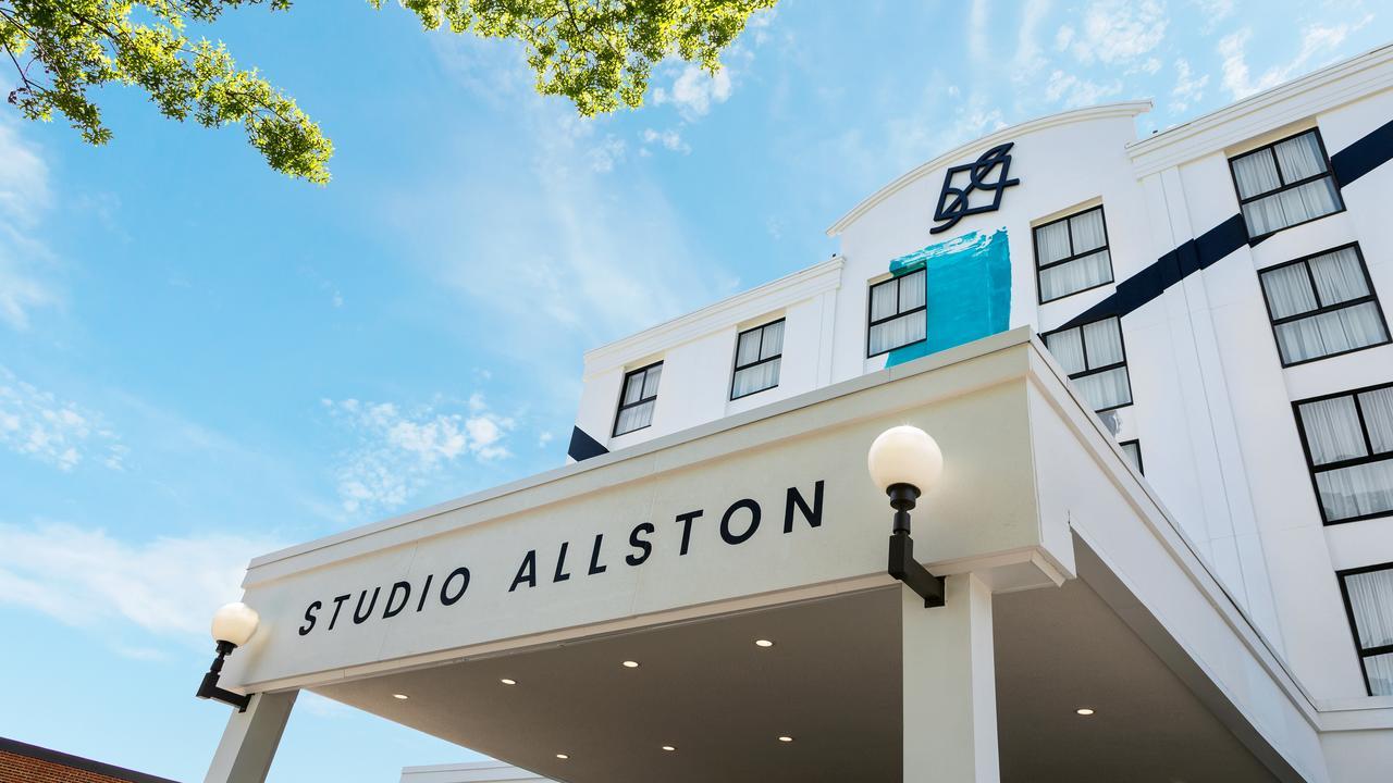 Studio Allston Hotel Boston Exterior photo